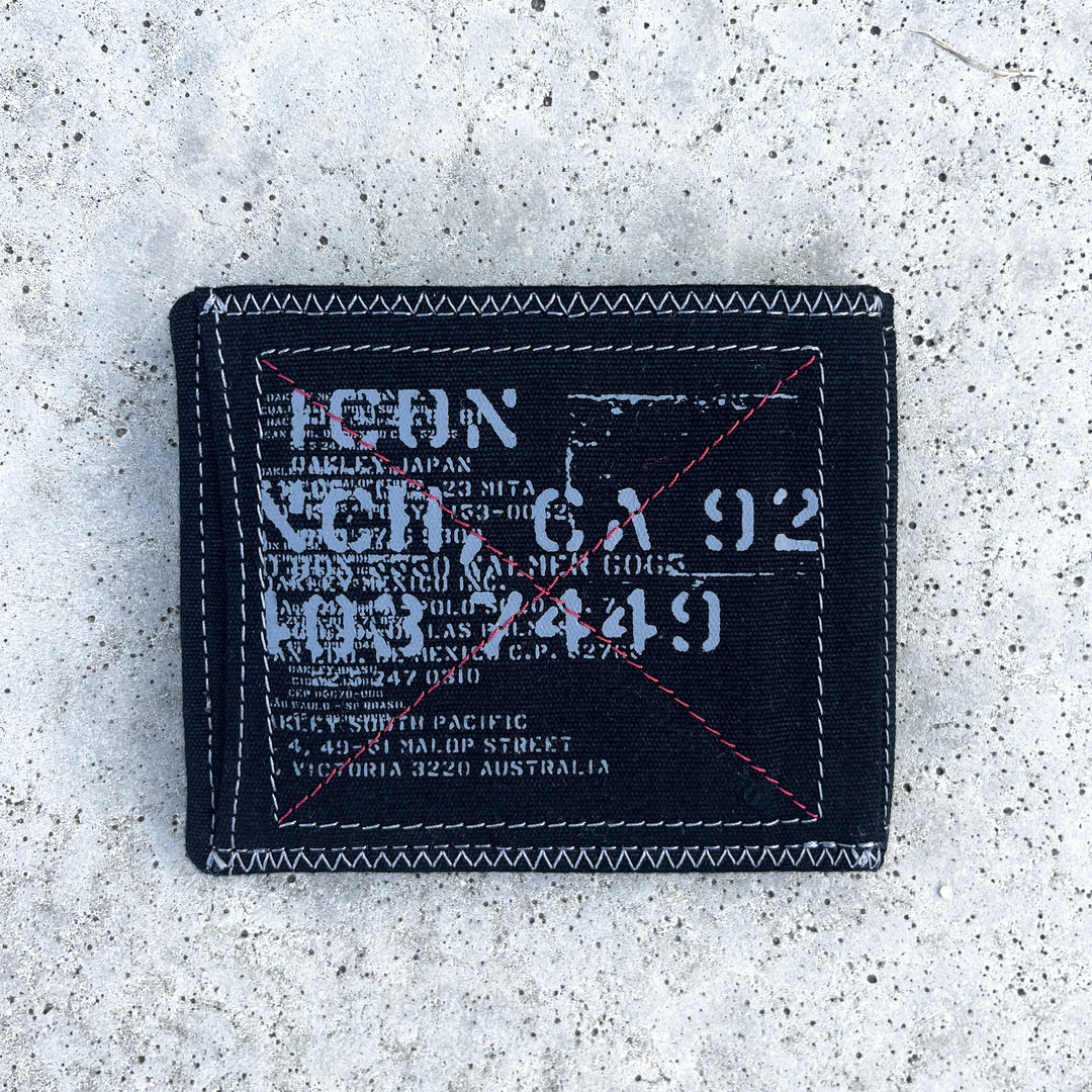 BI-FOLD SQUARE WALLET BLACK