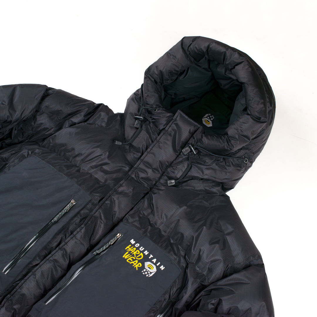 ABSOLUTE ZERO DOWN JACKET BLACK